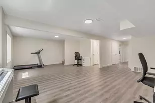 1421 N 125 E, Layton, UT 84041 - Photo 18