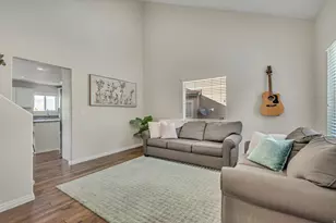2957 E Lookout Dr, Eagle Mountain, UT 84005 - Photo 12