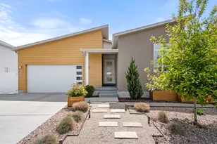 516 E Farmer Alumni Dr, South Salt Lake, UT 84106 - Photo 2