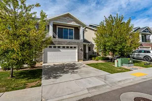 382 W 330 N, Pleasant Grove, UT 84062 - Photo 2