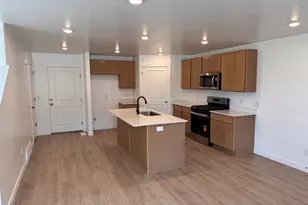2172 N Glacier Ln E, Heber City, UT 84032 - Photo 4