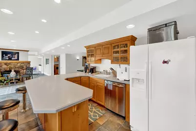 1506 S Lakeview Dr, Bountiful, UT 84010 - Photo 32
