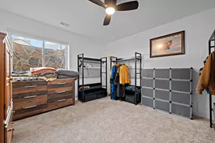 11226 S River Front Pkwy, South Jordan, UT 84095 - Photo 38
