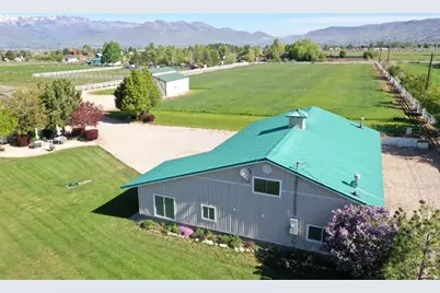 1454 E Little Sweden Rd S, Daniel, UT 84032 - Photo 2