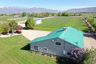 1454 E Little Sweden Rd S, Daniel, UT 84032 - Photo 2