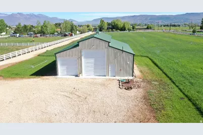 1454 E Little Sweden Rd S, Daniel, UT 84032 - Photo 8