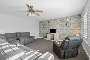9552 N Horizon Dr W, Eagle Mountain, UT 84005 - Photo 6