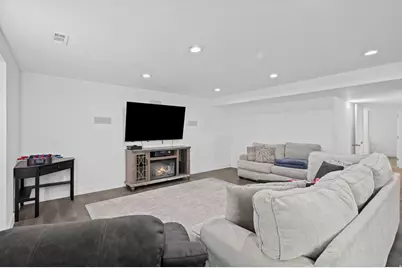 9552 N Horizon Dr W #113, Eagle Mountain, UT 84005 - Photo 14
