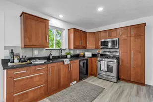 3633 S Toolson Dr, Magna, UT 84044 - Photo 6