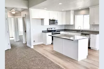 796 W Cherry Orchard Ln, Grantsville, UT 84029 - Photo 6