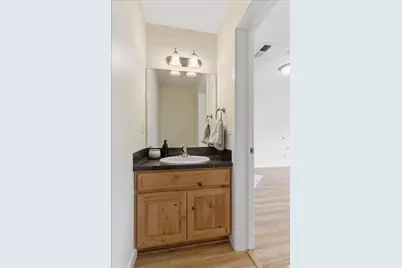 2082 N Evans Cove Loop W, Layton, UT 84041 - Photo 12