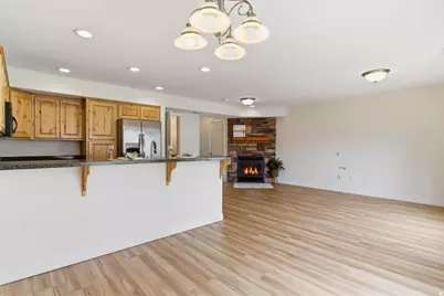 2082 N Evans Cove Loop W, Layton, UT 84041 - Photo 6