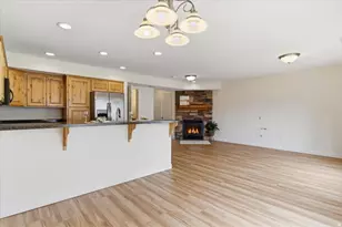 2082 N Evans Cove Loop W, Layton, UT 84041 - Photo 6