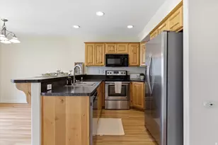 2082 N Evans Cove Loop W, Layton, UT 84041 - Photo 10