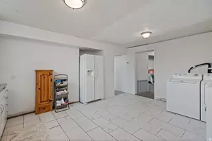 149 W 1600 S, Mapleton, UT 84664 - Photo 32