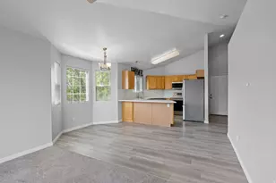 1432 W Brunello Dr S, Bluffdale, UT 84065 - Photo 4