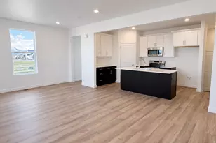 859 S Mathilda Dr, Saratoga Springs, UT 84045 - Photo 4