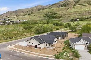 381 W 2100 S, Perry, UT 84302 - Photo 32