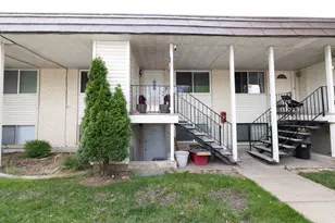 314 W Center St, Bountiful, UT 84010 - Photo 2