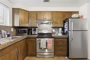 1171 S 100 E, Orem, UT 84058 - Photo 18