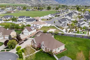 1355 W 1000 S, Mapleton, UT 84664 - Photo 60