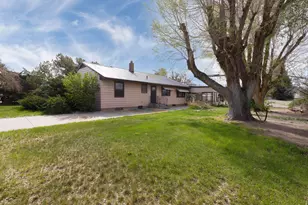 210 S 100 W, Circleville, UT 84723 - Photo 36