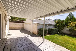 2390 E Bernadine Dr, Salt Lake City, UT 84109 - Photo 50