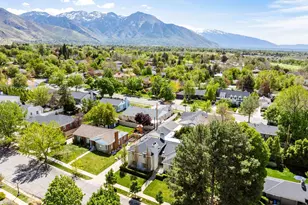 2390 E Bernadine Dr, Salt Lake City, UT 84109 - Photo 52