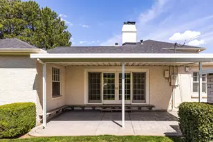 2390 E Bernadine Dr, Salt Lake City, UT 84109 - Photo 48