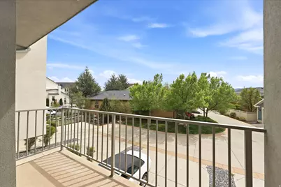 4563 W Daybreak Rim Way S, South Jordan, UT 84009 - Photo 12