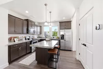 4563 W Daybreak Rim Way S, South Jordan, UT 84009 - Photo 8