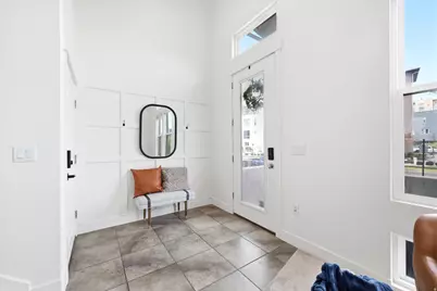 4563 W Daybreak Rim Way S, South Jordan, UT 84009 - Photo 4