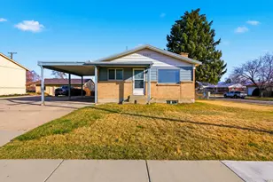 2332 W 6200 S, Taylorsville, UT 84129 - Photo 2