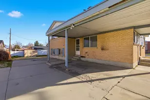 2332 W 6200 S, Taylorsville, UT 84129 - Photo 4