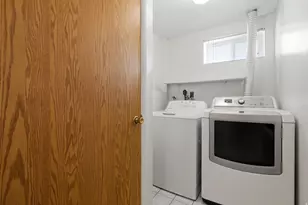 2332 W 6200 S, Taylorsville, UT 84129 - Photo 24