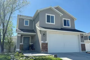 593 W Fireside Ln, Stansbury Park, UT 84074 - Photo 2