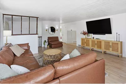 5108 S 2000 W, Roy, UT 84067 - Photo 4