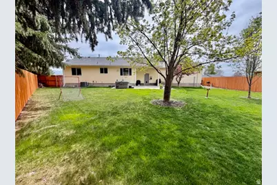 559 E 400 S, Preston, ID 83263 - Photo 24