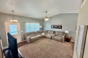 559 E 400 S, Preston, ID 83263 - Photo 8