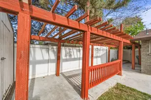 1639 W 4575 S, Roy, UT 84067 - Photo 26