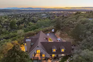 2686 E Bonneville Terrace Dr, Ogden, UT 84403 - Photo 12