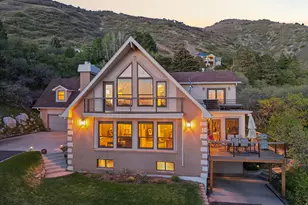 2686 E Bonneville Terrace Dr, Ogden, UT 84403 - Photo 8