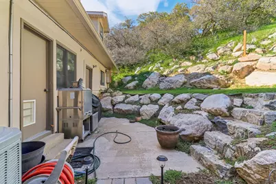 2686 E Bonneville Terrace Dr, Ogden, UT 84403 - Photo 40
