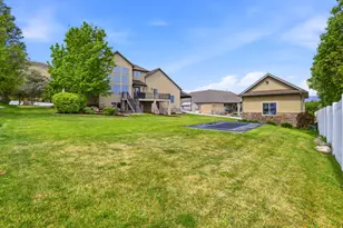 5526 W Emmeline Dr, Herriman, UT 84096 - Photo 48