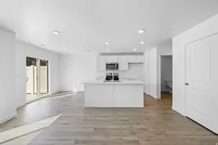 2117 S Wolverine Way, Washington, UT 84780 - Photo 8