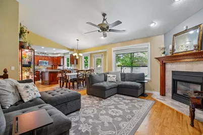 2764 E 25 S, Layton, UT 84040 - Photo 6