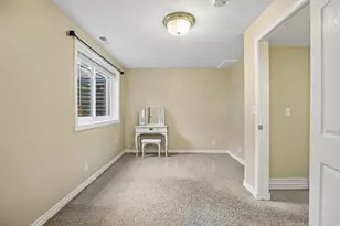 2764 E 25 S, Layton, UT 84040 - Photo 34