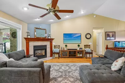 2764 E 25 S, Layton, UT 84040 - Photo 8