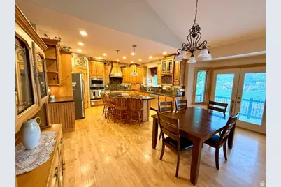 596 E 4190 N #5, Provo, UT 84604 - Photo 8