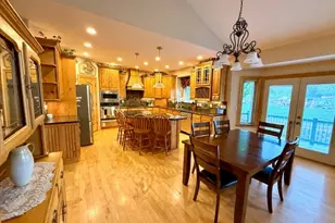 596 E 4190 N, Provo, UT 84604 - Photo 8